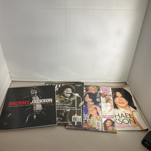 Set of 4 Michael Jackson Magazines - Picture 8 of 8